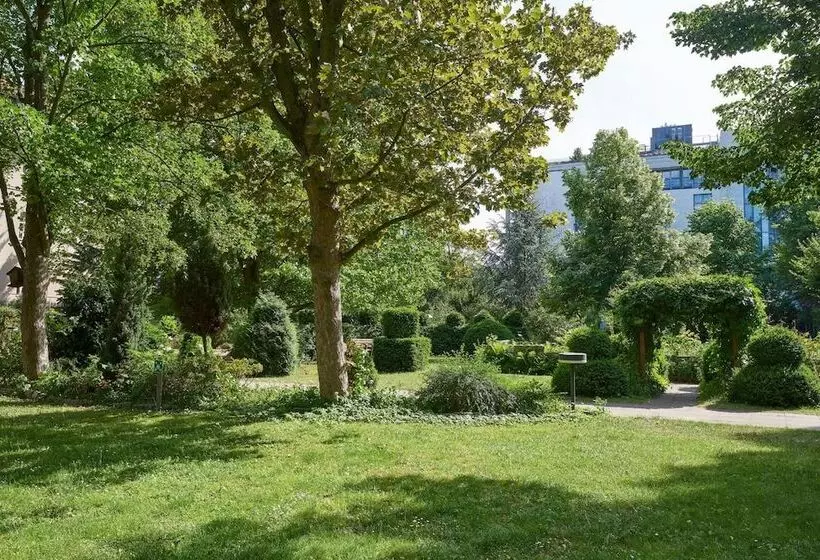 هاستل Gästehaus Lazarus