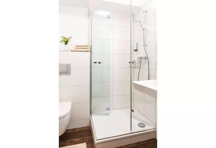 هاستل Gästehaus Lazarus