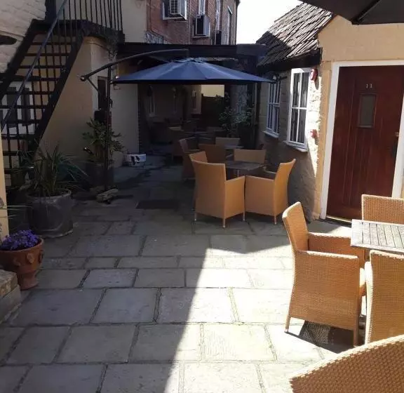 ホテル Langport Arms