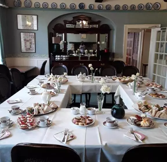 ホテル Langport Arms
