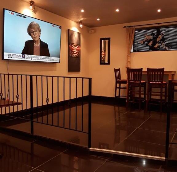 בית מלון כפרי Langport Arms