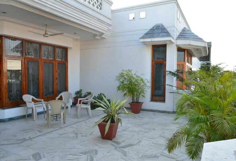 Bed and Breakfast Sandy S Homestay