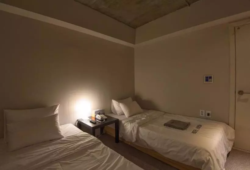 Hotelli Jongno Juno