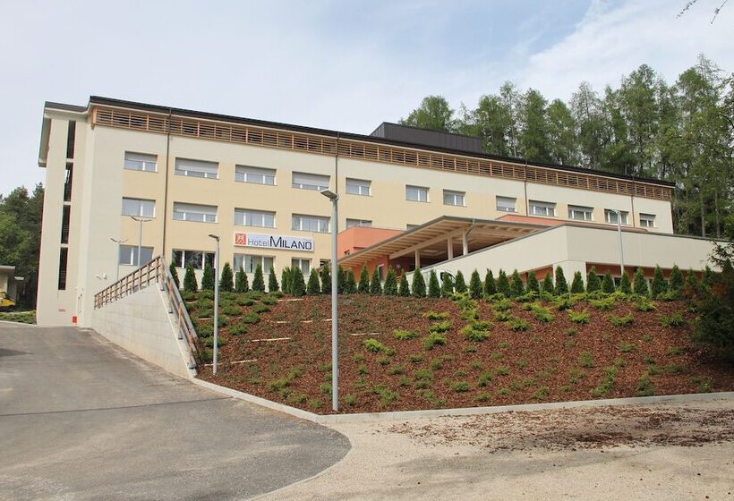 ホテル Milano