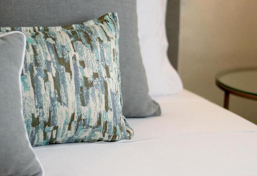 پانسیون Double A Luxury Room