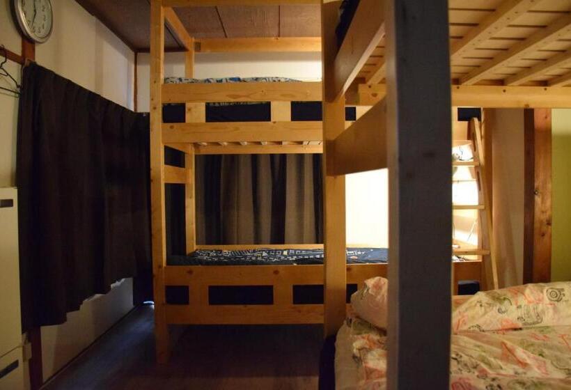 Pensão Guest House Shie Shimi