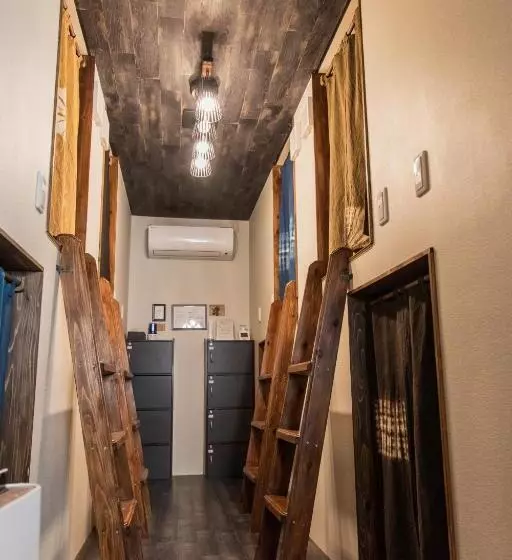 Majatalo Hostel Knot