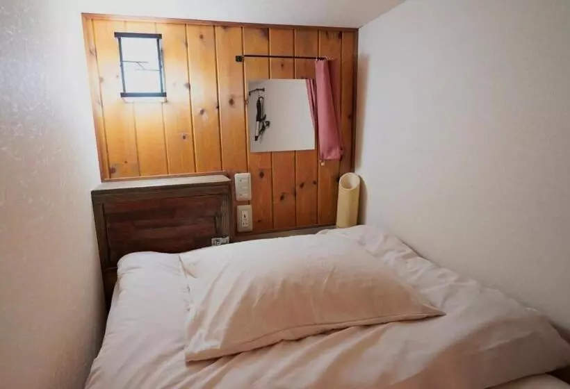 Majatalo Hostel Knot