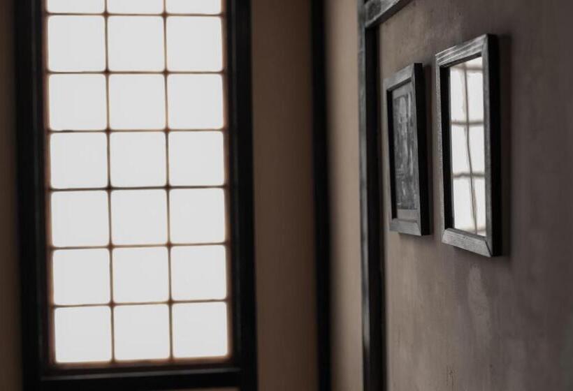 بنسيون Hostel Knot