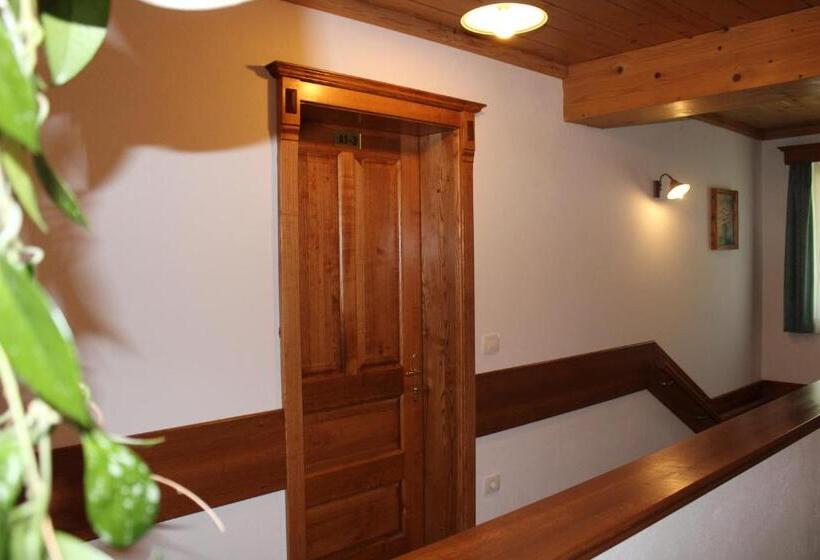 هاستل šport Center Prodnik