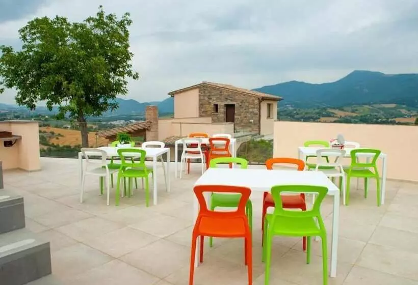 Aamiaismajoitus (B&B) Serre Alte Landscape Luxury Rooms