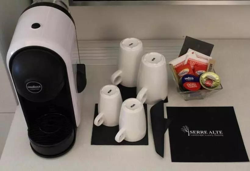 Aamiaismajoitus (B&B) Serre Alte Landscape Luxury Rooms