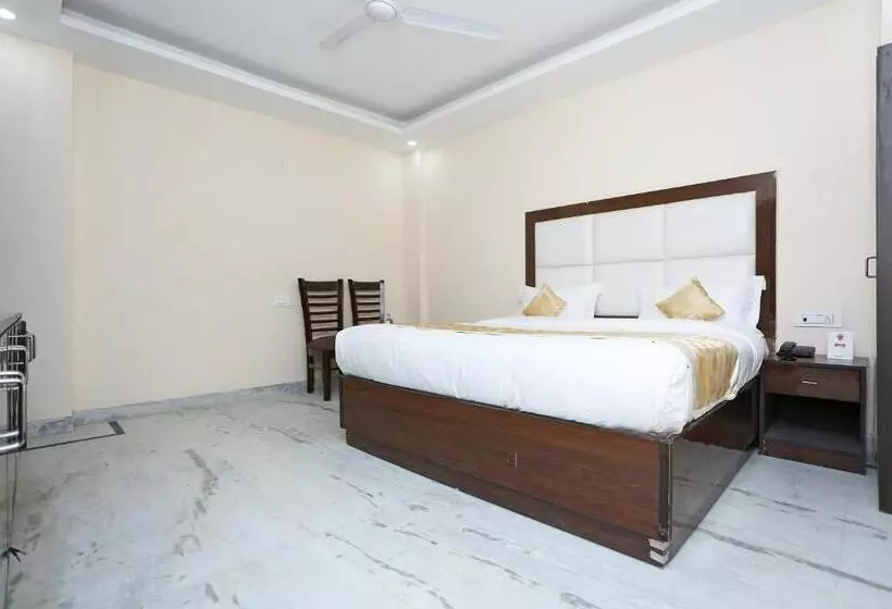 Hotelli Oyo 10557 Modesty Le Mount