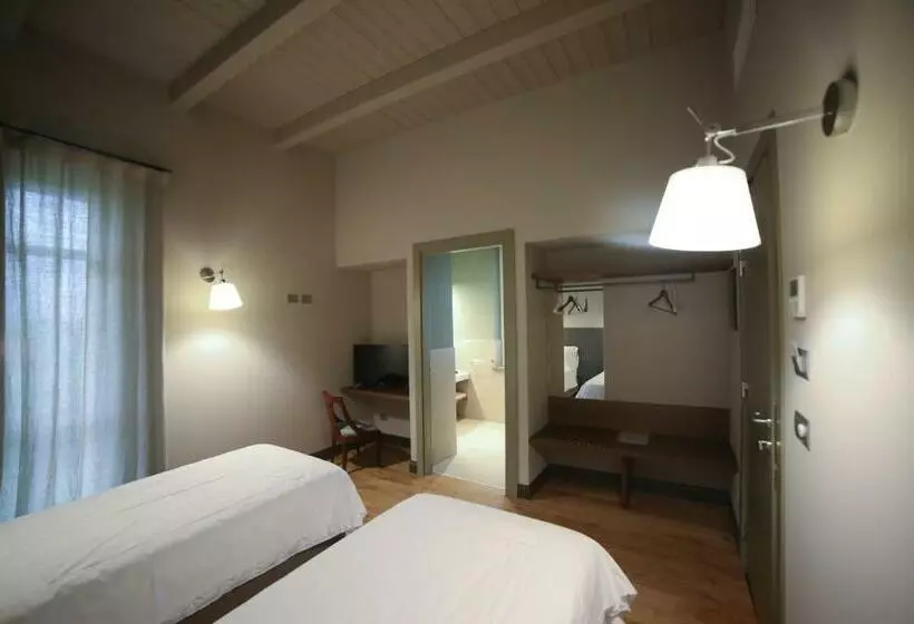 پانسیون Locanda Ferro Uno, Golf Città Di Asti