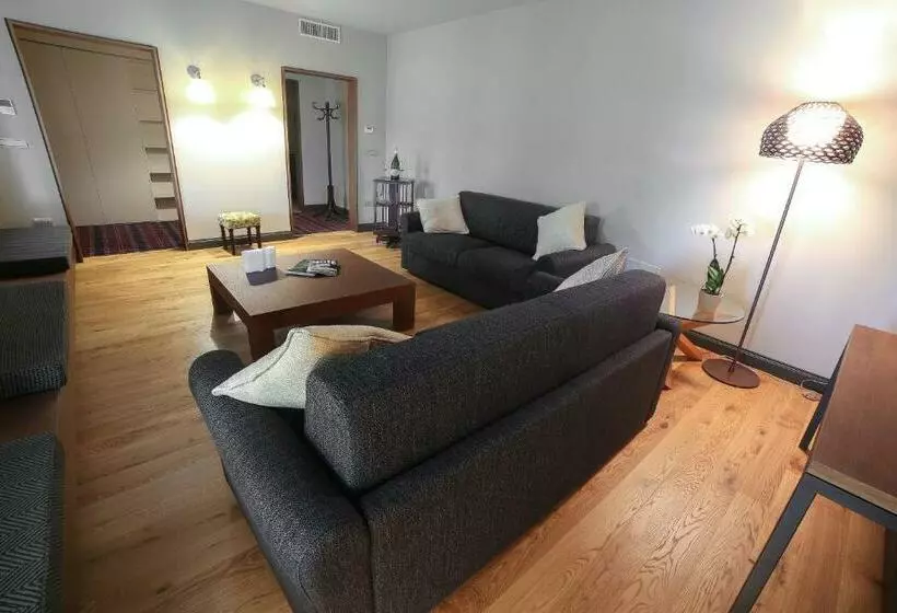 پانسیون Locanda Ferro Uno, Golf Città Di Asti