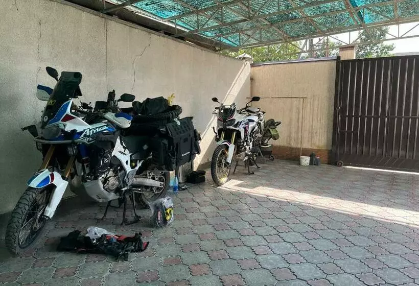 پانسیون Nomads Home