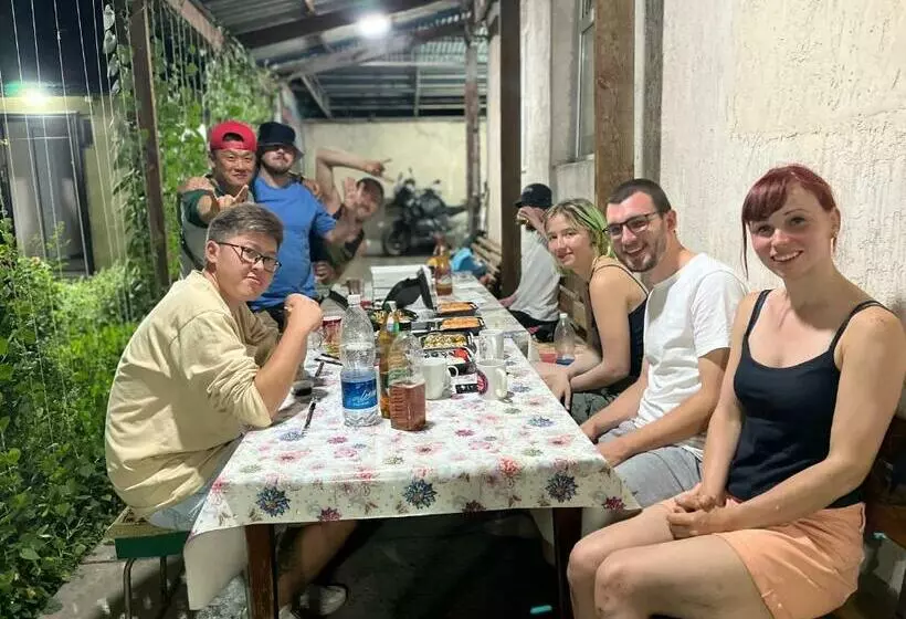 پانسیون Nomads Home