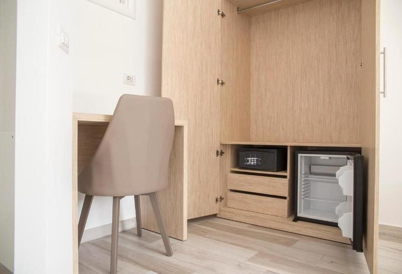 פנסיון Rooms A Due Passi Dal Mare