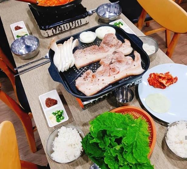 Sanbangsan Hot Spring Pension