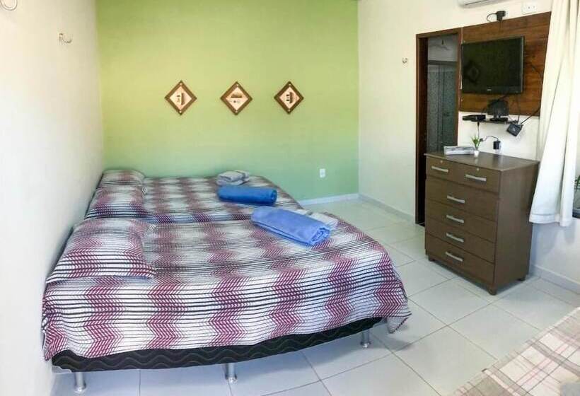 هاستل Maramar Chalés