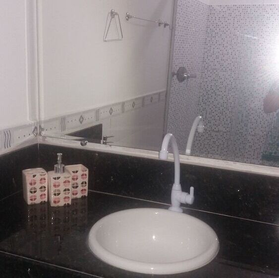 هاستل Maramar Chalés