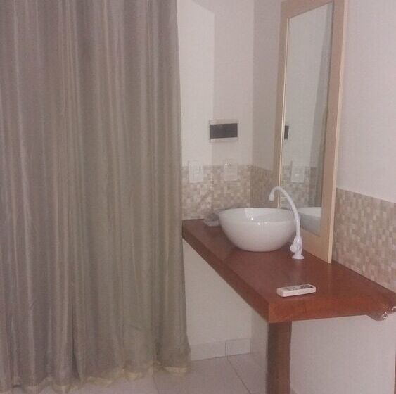 هاستل Maramar Chalés