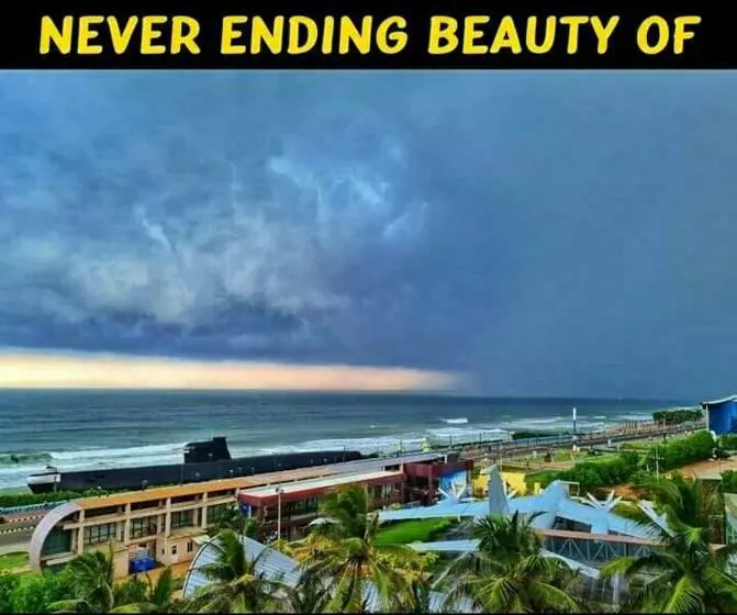 تختخواب و صبحانه Beach View Home Stay