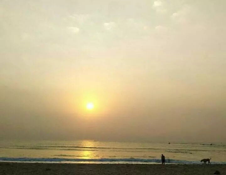 تختخواب و صبحانه Beach View Home Stay