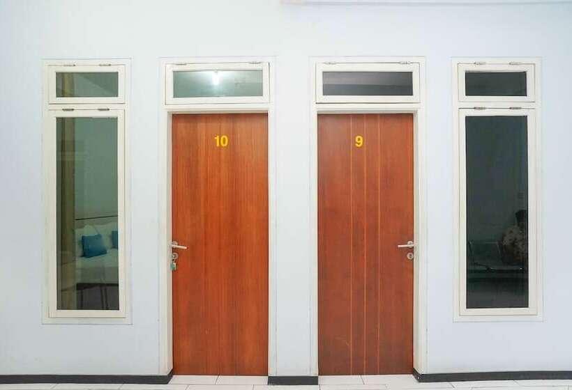 Hotel Oyo 661 Galaxy Homestay