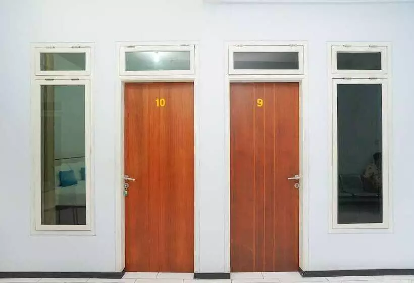 هتل Oyo 661 Galaxy Homestay