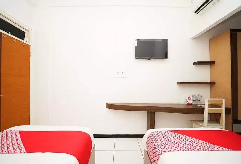 هتل Oyo 661 Galaxy Homestay