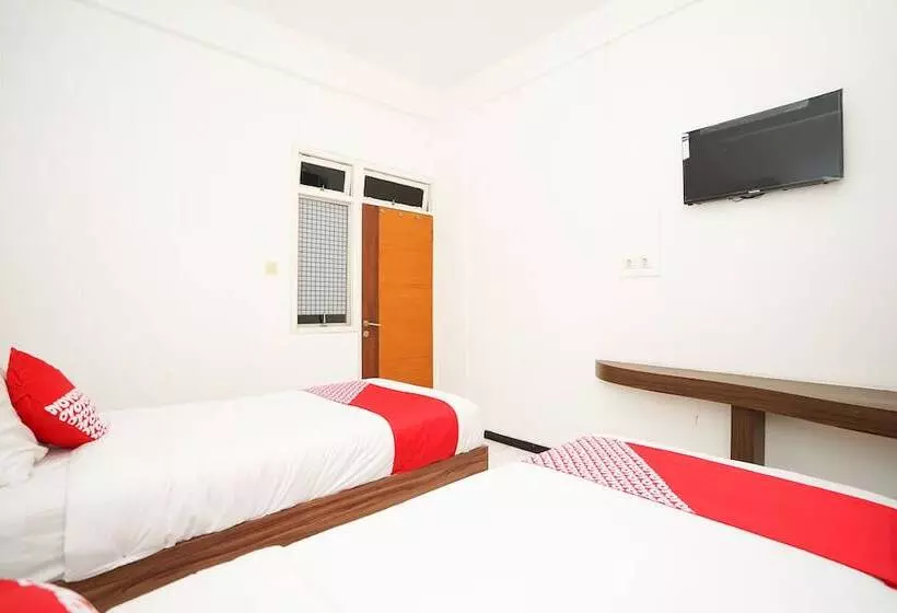 هتل Oyo 661 Galaxy Homestay