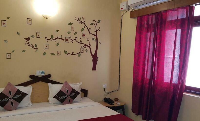 Hotelli Unique Rooms In The Heart Of Baga Beach