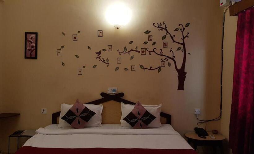 Hotelli Unique Rooms In The Heart Of Baga Beach