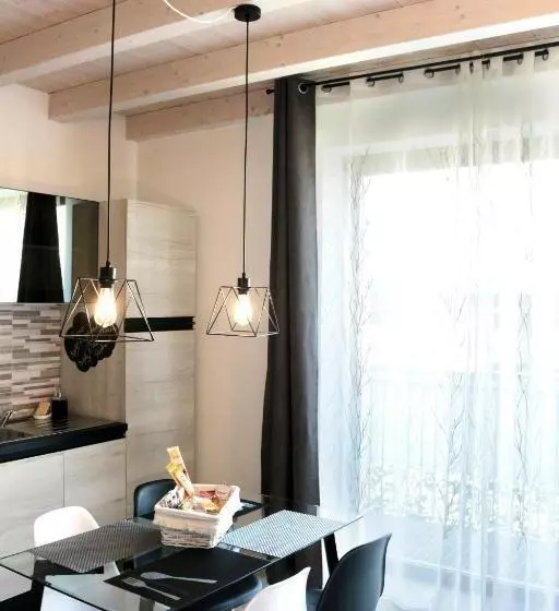 Paradeisos Residence Sas