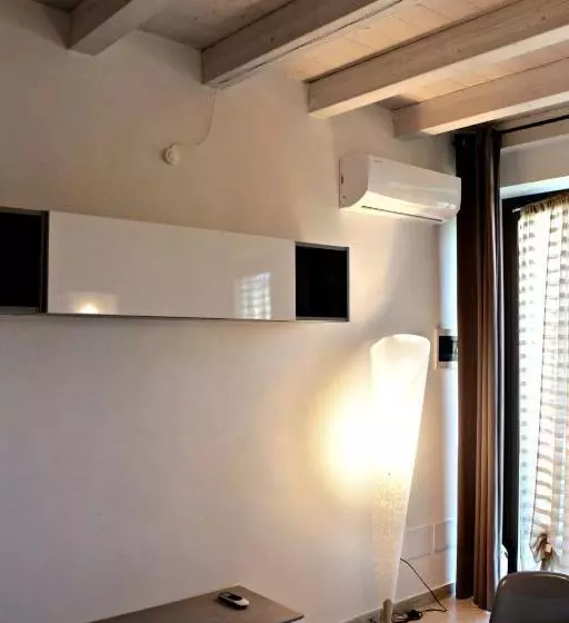 Paradeisos Residence Sas