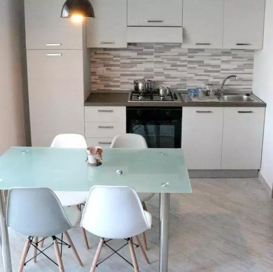 Paradeisos Residence Sas