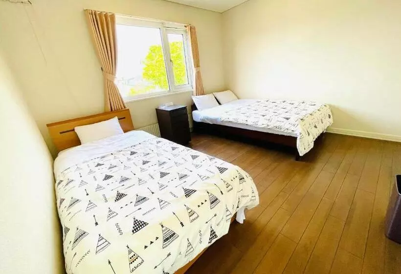پانسیون Chitose Guest House Oukaen