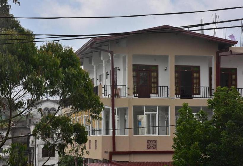 Pensionat Grand View Guest House