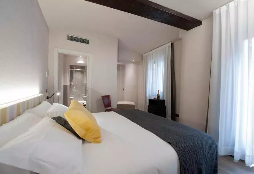 Majatalo Angolo Divino