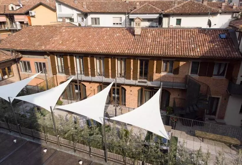 Majatalo Angolo Divino