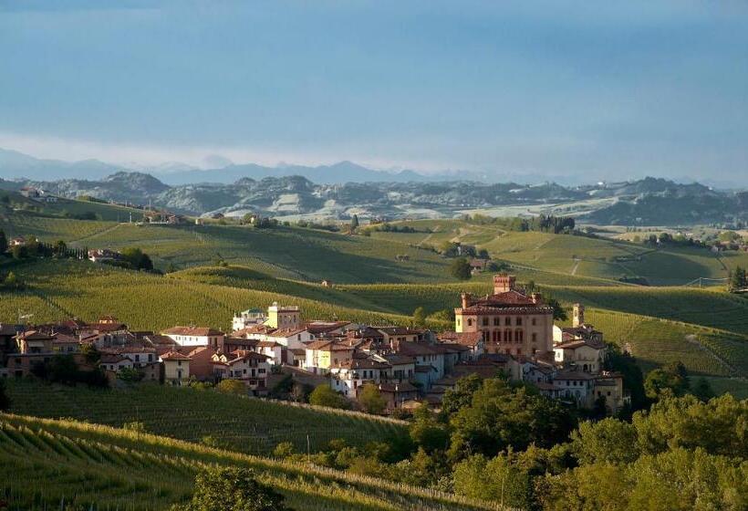 פנסיון Angolo Divino