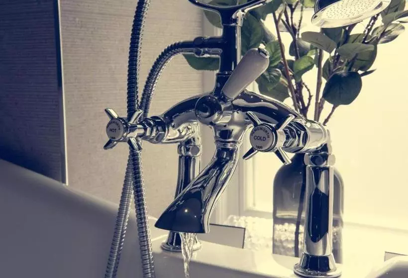 Aamiaismajoitus (B&B) The Hurt Arms