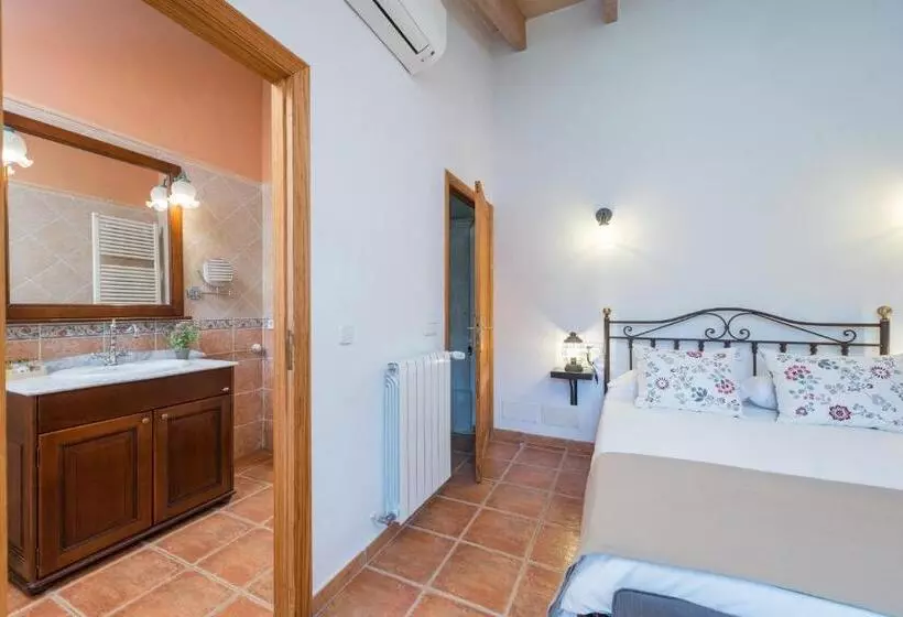 Hotelli Finca   Agroturisme Sa Parellada