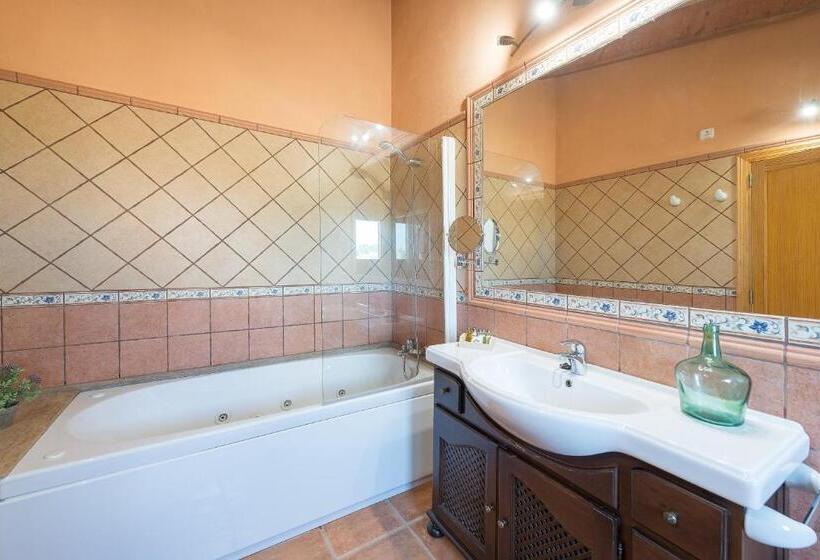 هتل Finca   Agroturisme Sa Parellada