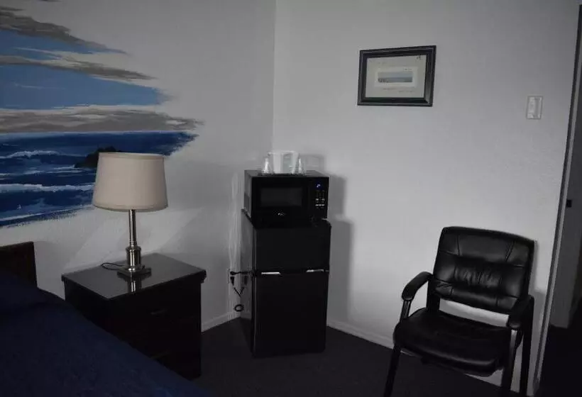 Hotelli Lighthouse Cove Inn