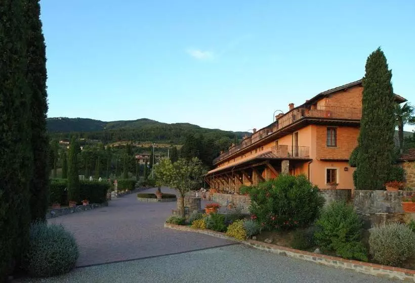 La Piazza Di San Donato