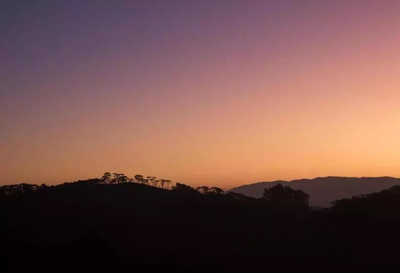 Majatalo Pousada Chales Rancho Caipira