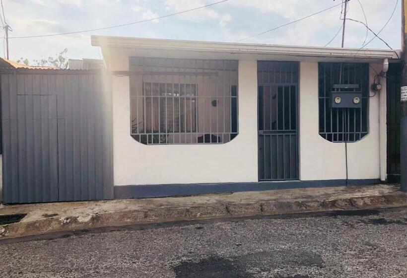 هاستل Duerme Tranquilo