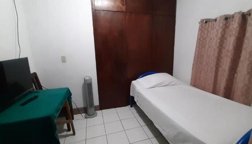 هاستل Duerme Tranquilo